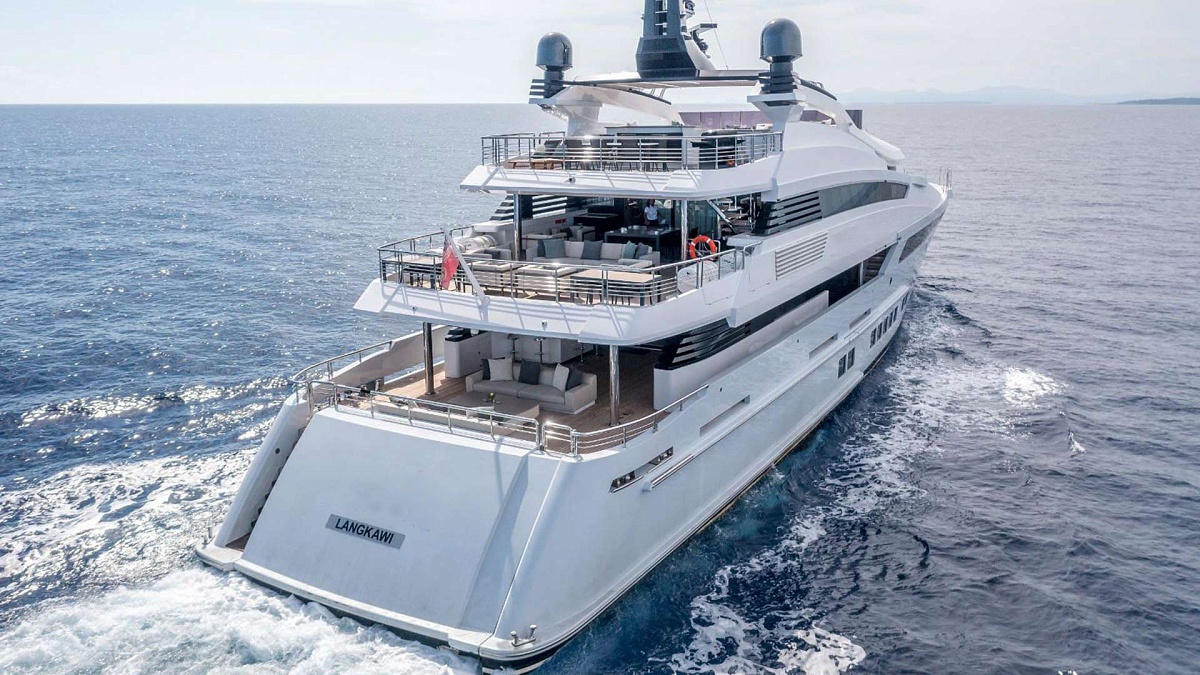 Аренда суперяхты Gentech 152, Navis One,Queen Anne на Пхукете, Таиланд